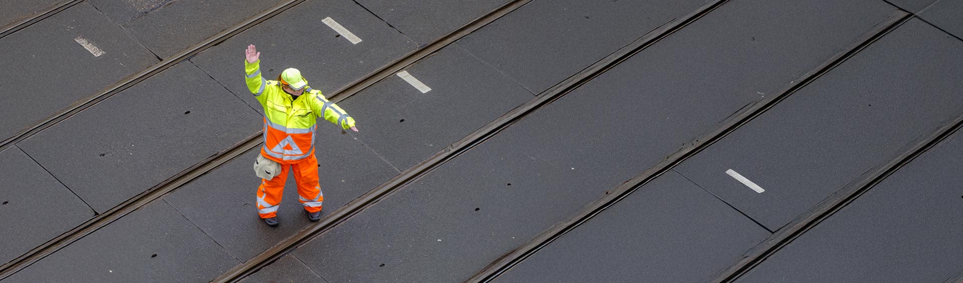 Verkeersregelaars en parkeerwachten